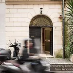 Arco di Parma Apartment
